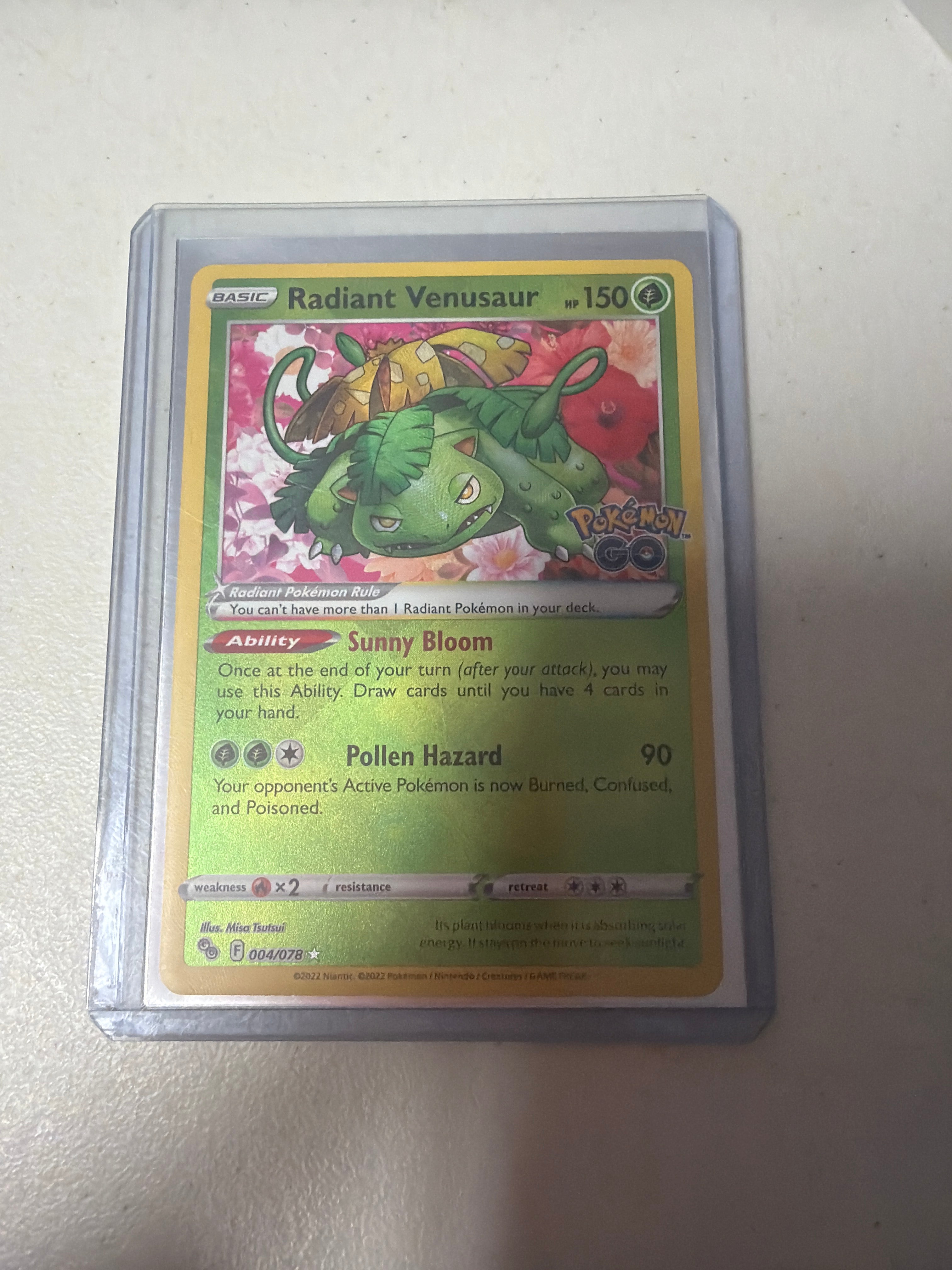 Radiant Venusaur 004/078 Radiant Rare Pokemon GO Pokemon Near Mint