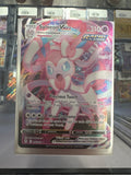 Pokémon | Sylveon Vmax 025/203 • Evolving Skies