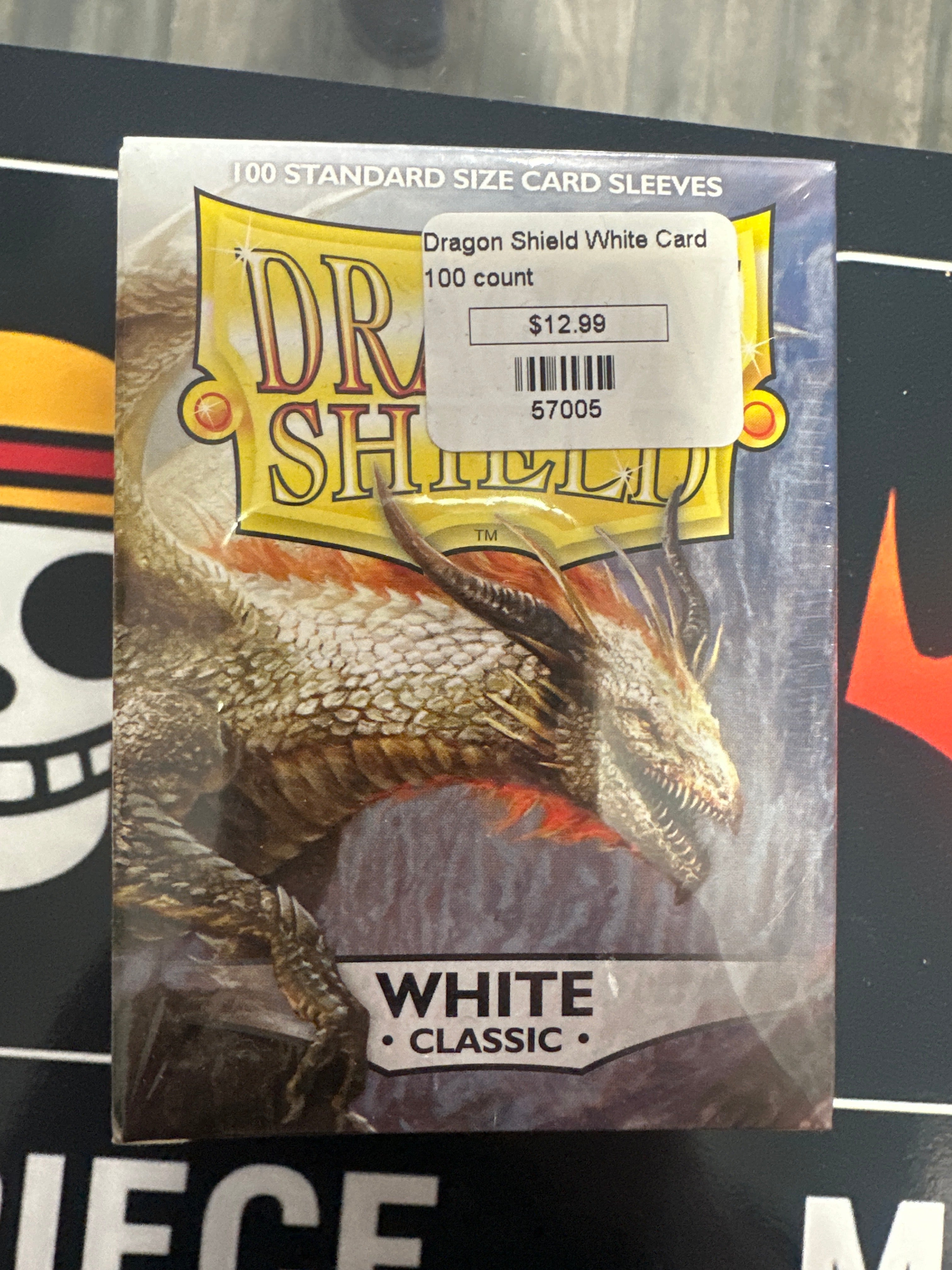 Dragon Shield White Card Sleeves 100ct