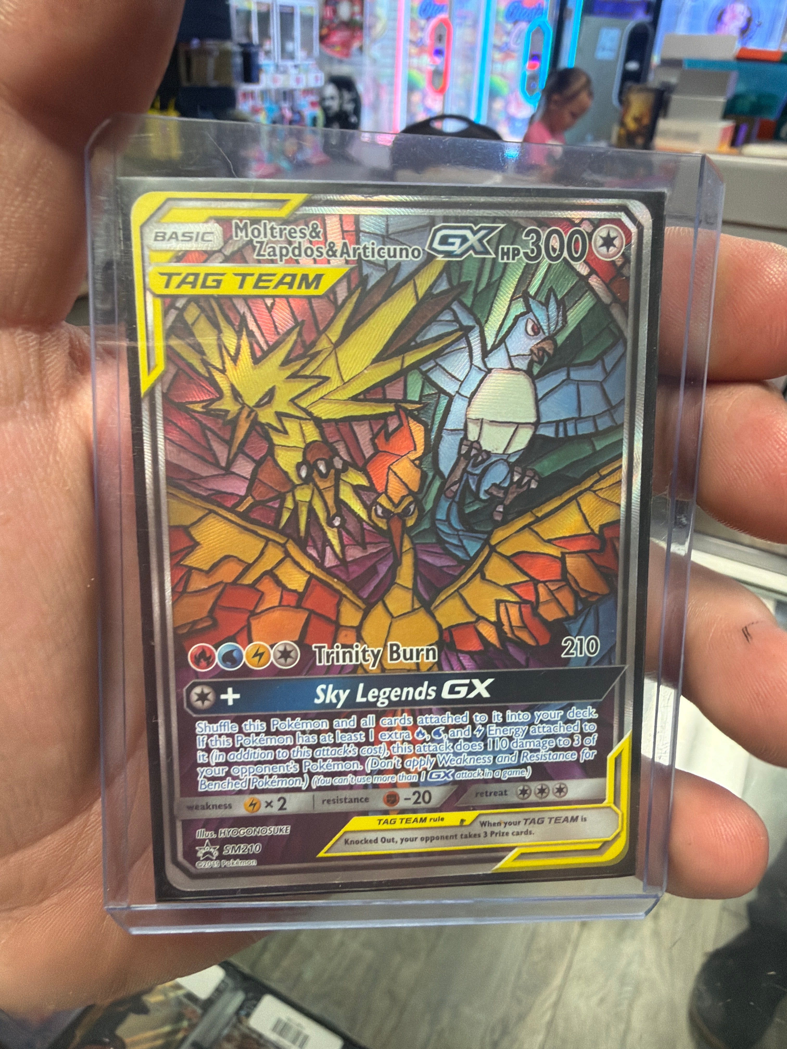 Moltres & Zapdos & Articuno GX SM210 – Black Star Promo | Pokémon TCG