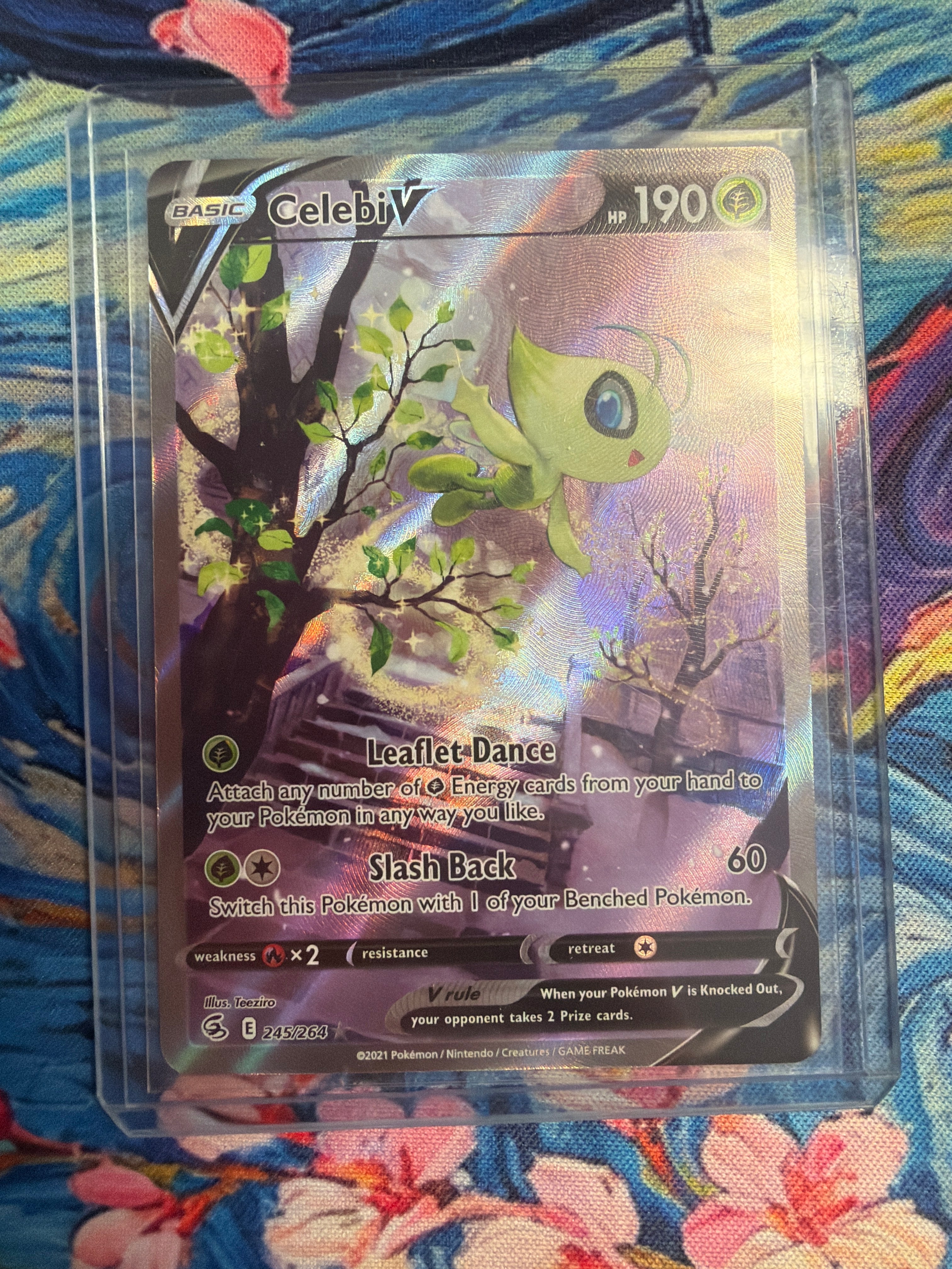 Pokemon | CELEBI V 2021 POKEMON SWSH FUSION STRIKE #245/264