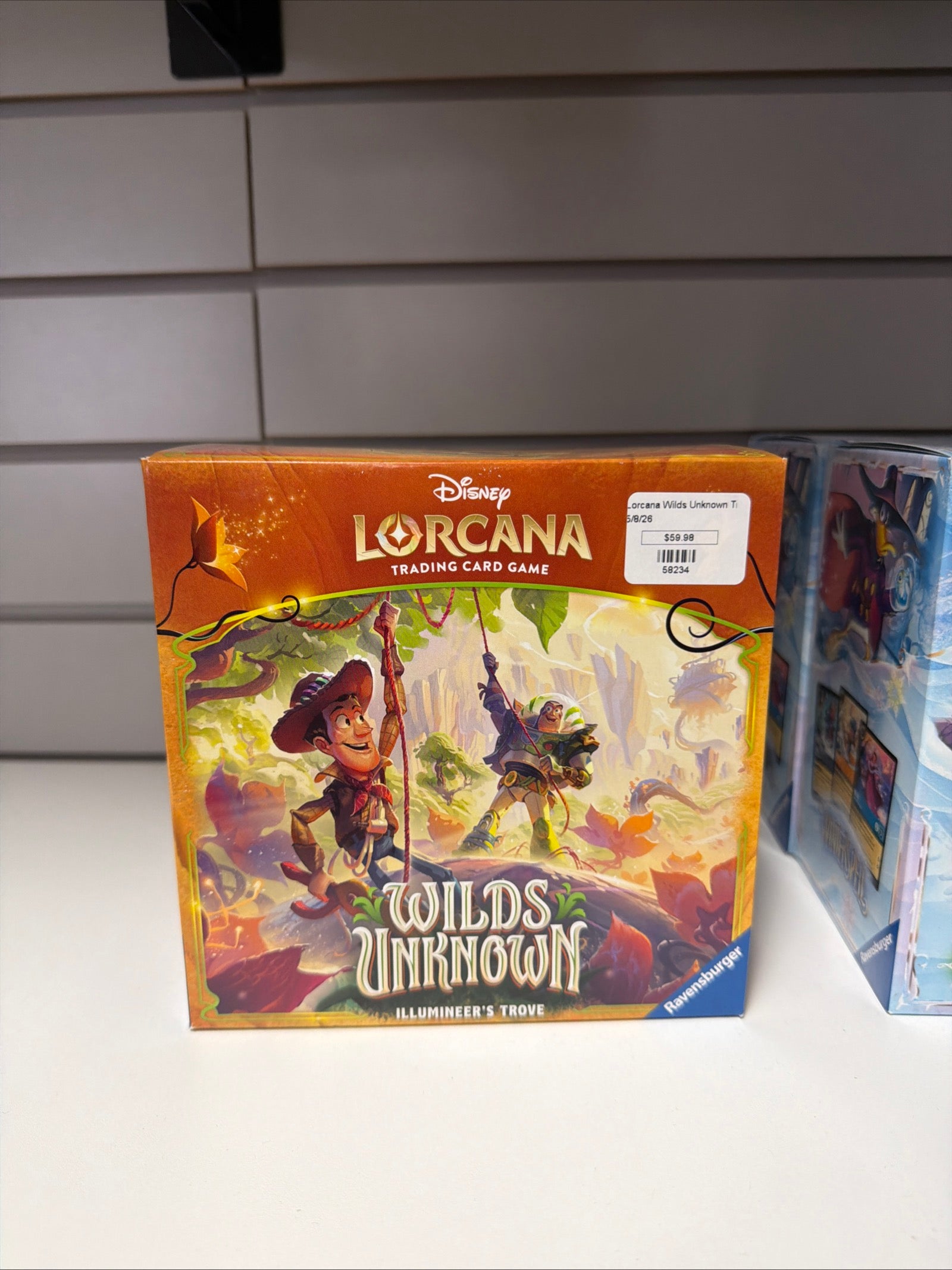 Lorcana | Wilds Unknown Illumineer Trove Box
